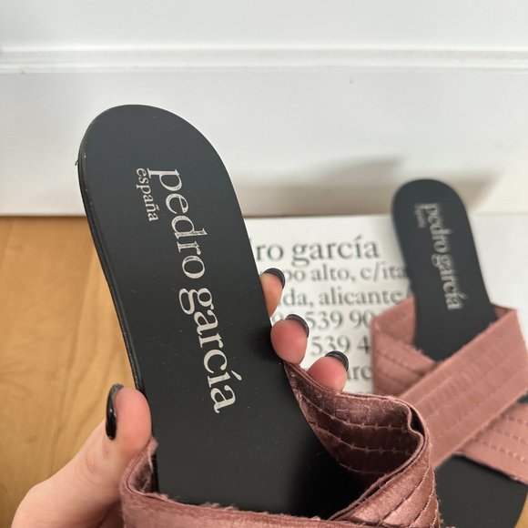 Pedro Garcia Elisa Slide Sandals Criss-cross Straps Pink Powder Satin Sz 39 - Picture 4 of 8